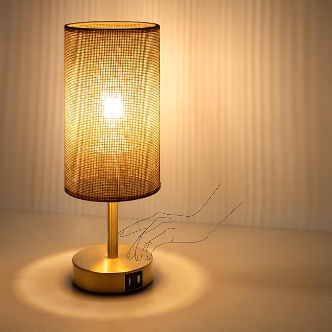 Yarra-Decor Bedside Lamp with USB Port - Image 5