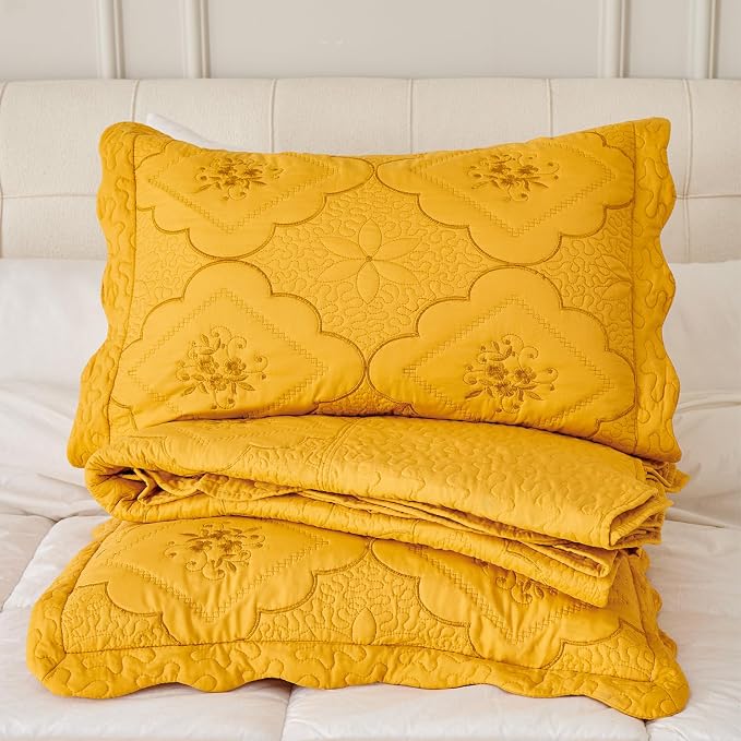 Cmfshape Floral Embroidery Quilt Set, 3 Pieces Queen Quilt Bedding Set - Image 5