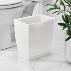 iDesign Small Plastic Bathroom Trash Can, - Image 3