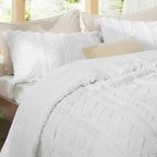 Bedsure Tufted Boho Comforter Set Oversized King - Image 6