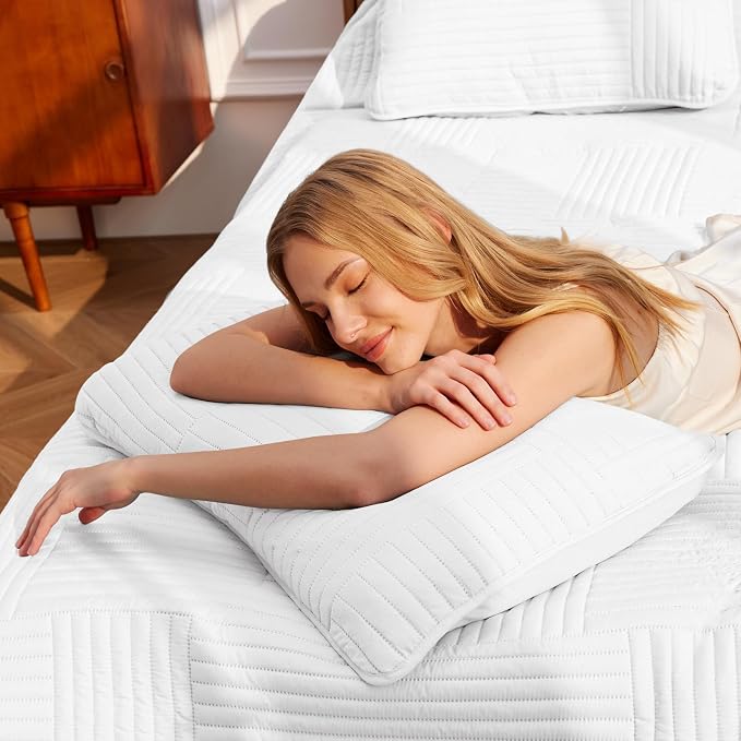 Whale Flotilla Ultra Soft Queen Quilt Bedding Set, Lightweight - Image 4