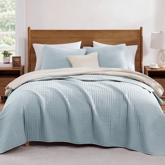 Twin Quilt-Lightweight Bedspreads Sky Blue Twin Quilt Bedding Set | Soft by WRENSONGE
