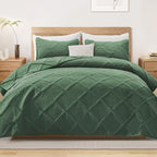 Exclusivo Mezcla Twin Size Quilt Set, Olive Green | Soft Bedspreads by ExclusivoMezcla