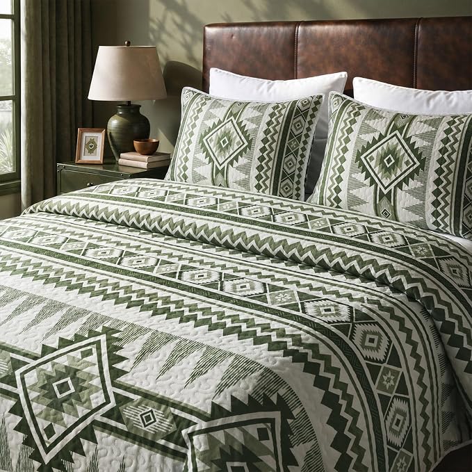 akkialla Reversible Green Boho Queen Quilt Set, 2-Piece Bohemian Aztec - Image 6