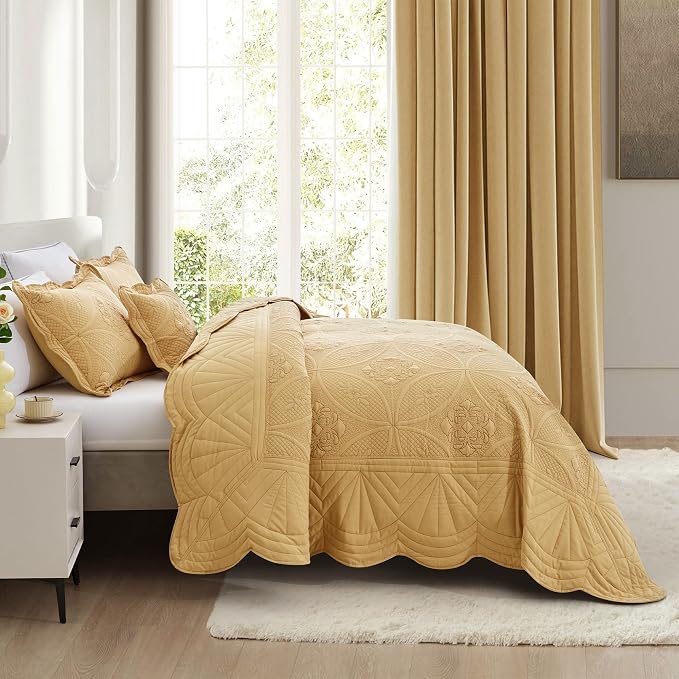 DaisyHuang Bedspread - Image 2