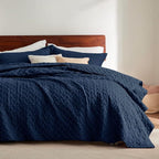 Bedsure Twin Size Quilt, Lightweight Comforter Set, Basket Weave, All-Season - Image 4