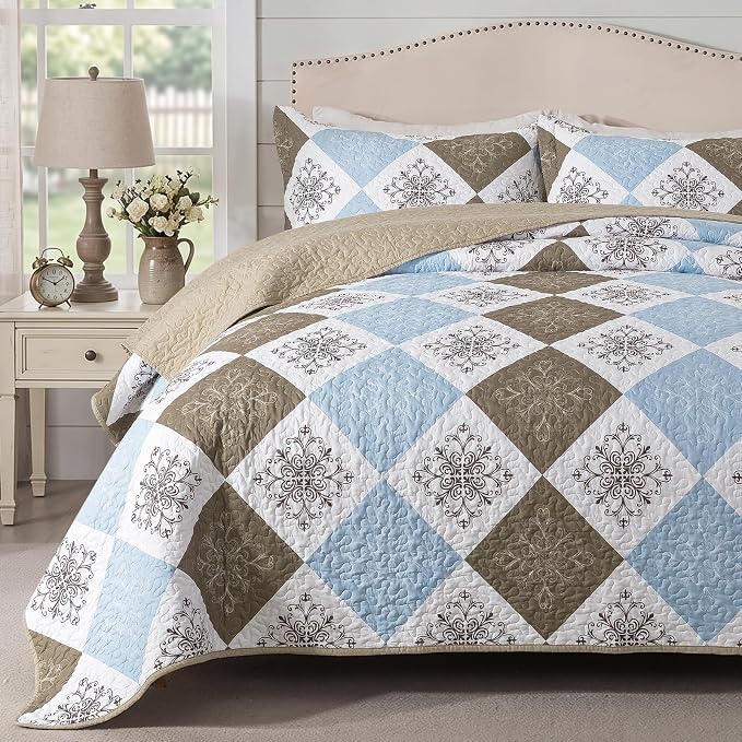 Etwel Lightweight Queen Size Quilt Set by Unknown