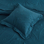 DaisyHuang Oversized Bedspread - Image 7