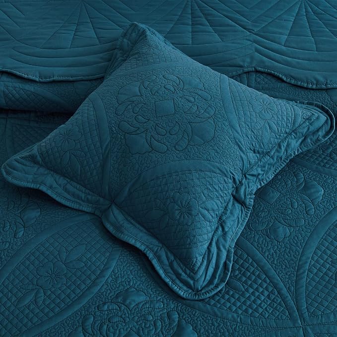 DaisyHuang Oversized Bedspread - Image 7