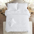 DaisyHuang Oversized Bedspread - Image 4
