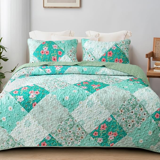 Whale Flotilla Patchwork Quilts Twin Size, Extra Soft Floral Bedspreads | Green by WHALEFLOTILLA