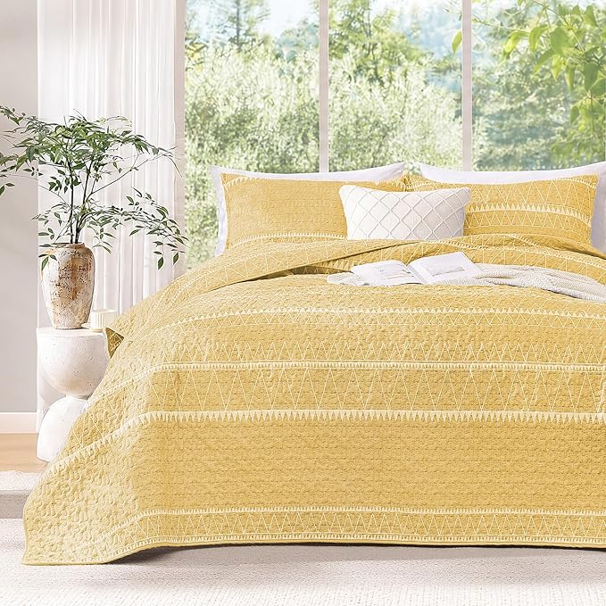 Yellow Quilts Queen Size - Image 2