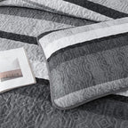 Dobuyly King Quilt Bedding Set, Breathable All-Season, 3-Piece Set - Image 8
