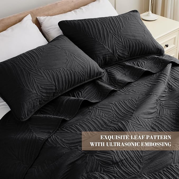 Exclusivo Mezcla 3-Piece King Quilt Bedding Set, Soft Microfiber Bedspreads | - Image 3