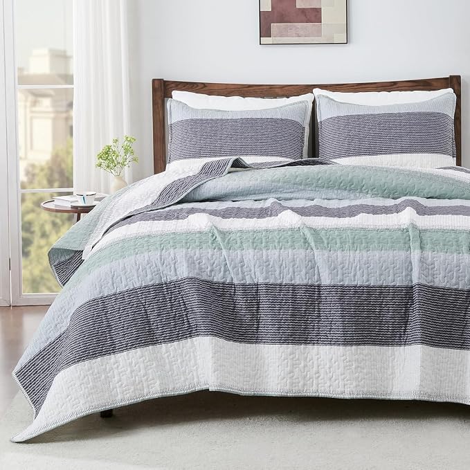 Oversized Queen Quilt Set by Andency