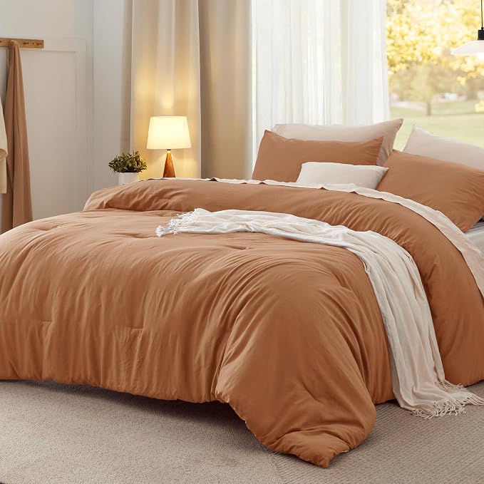 Bedsure Queen Comforter Set, Pumpkin Soft Prewashed Bedding by Unknown