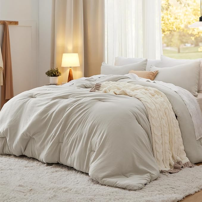 Bedsure King Comforter Set, 3 Pieces GentleSoft™ Bed Set, 1 Lightweight by Unknown