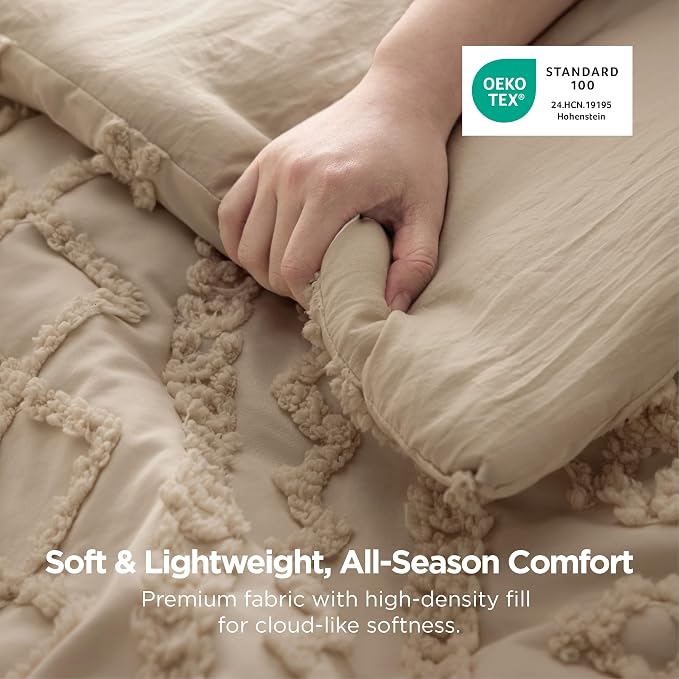 Bedsure Tufted Boho Comforter Set Oversized King - Image 3