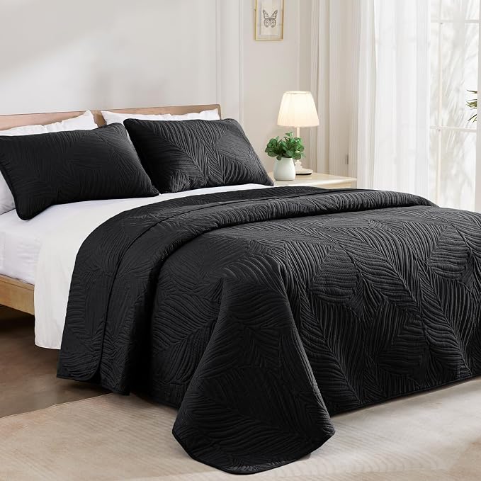 Exclusivo Mezcla 3-Piece King Quilt Bedding Set, Soft Microfiber Bedspreads | - Image 2