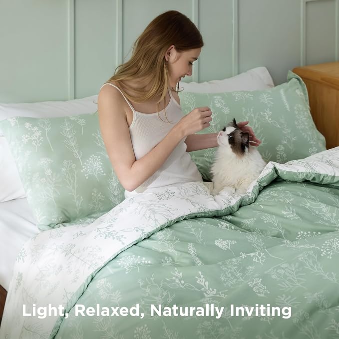 Bedsure Oversized Queen Comforter Set - Image 3