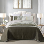 Etwel Lightweight Queen Size Quilt Set by Unknown