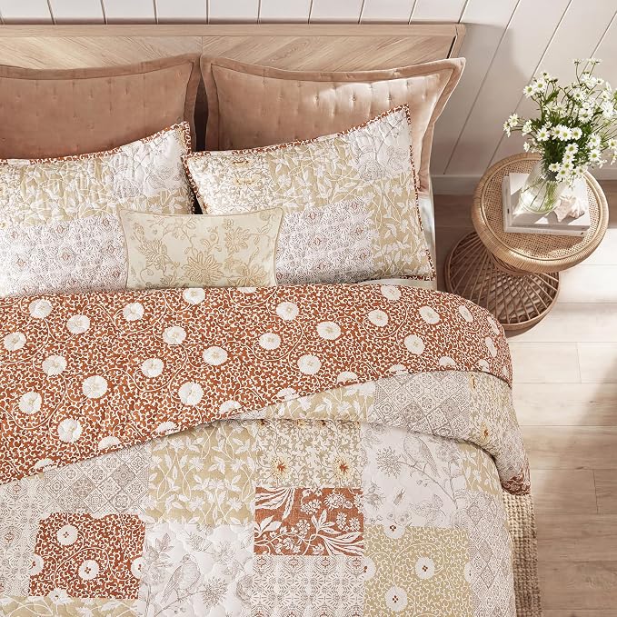 King Quilt Set-3 Pieces Soft Bedding Lightweight Floral Patchwork Coverlet | - Image 7