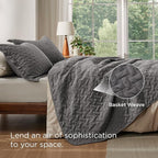 Bedsure Oversized King Quilts - Image 7