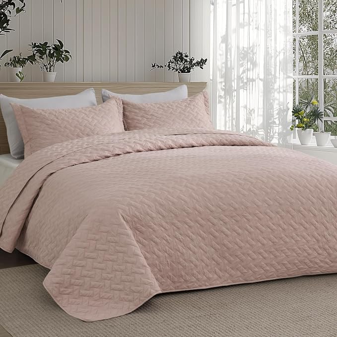 Bedsure Quilts Twin Size by Unknown