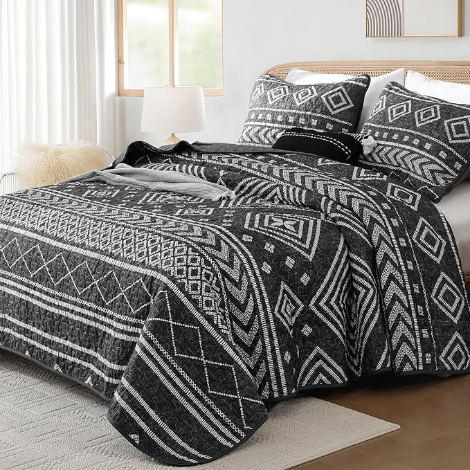 Yiran Boho Quilts Queen Size by Yiran