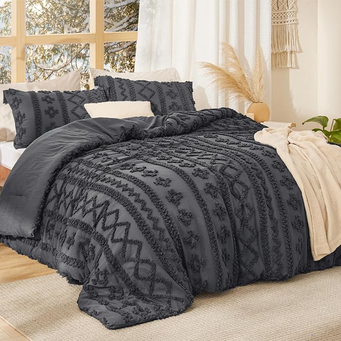 Bedsure Tufted Boho Comforter Set Queen Size - Image 2