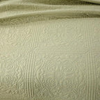 ROOMLIFE Quilt Set Queen Size 3D Floral Embroidery Pattern 3-Piece Cotton - Image 5