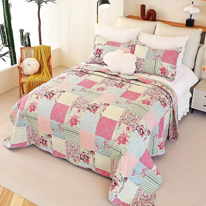Cmfshape Summer Floral Queen Quilted Bedspread, Romantic Pink Quilt Set - Image 3